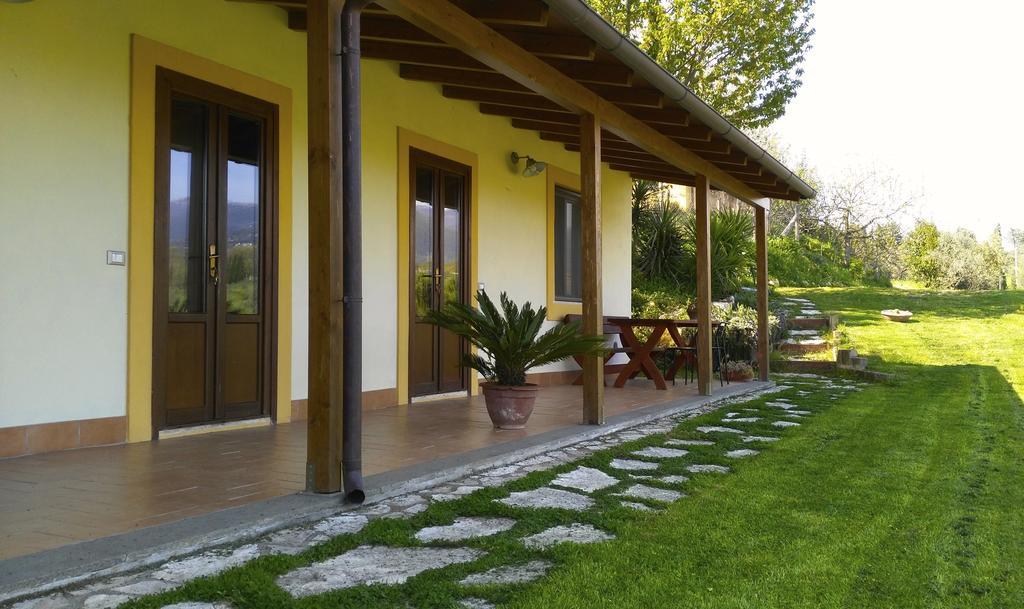 Гостевой дом La Casa Nettarina Poggio Mirteto Экстерьер фото